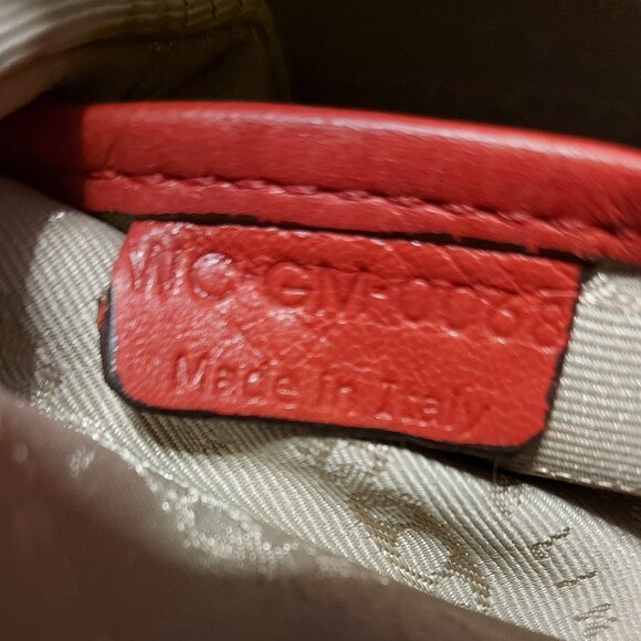 Celine Red Watch Me bag - Picture 13 of 13